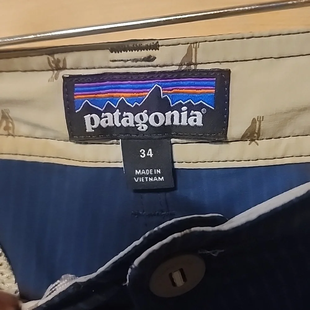 Patagonia Shorts Size 34 - Picture 4 of 6